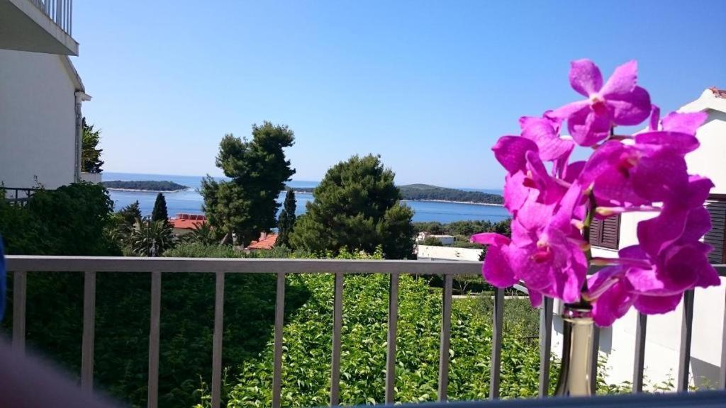 Apartments Mare 2 Hvar Town Eksteriør bilde